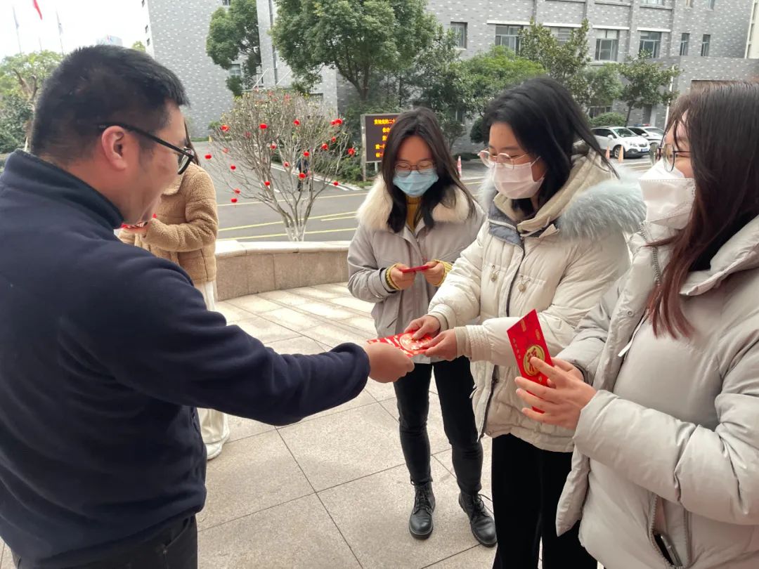 “卯”足干劲,开工大吉!浙江钧普为全体员工发放开门红包~(图4) 640-3.jpeg